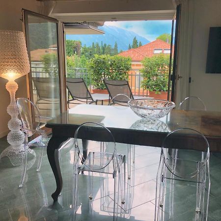 Attic Suite Palme Riva del Garda Exteriör bild