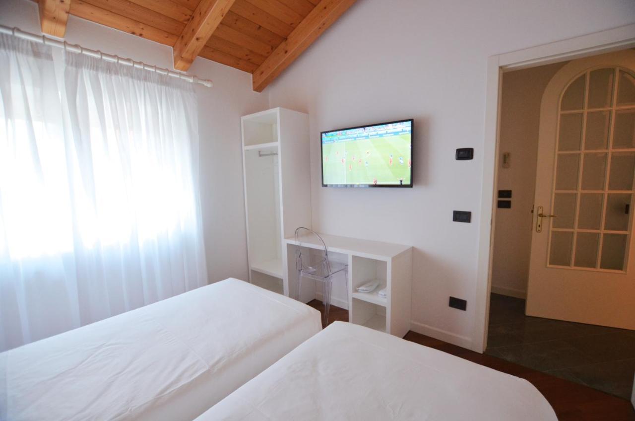 Attic Suite Palme Riva del Garda Exteriör bild