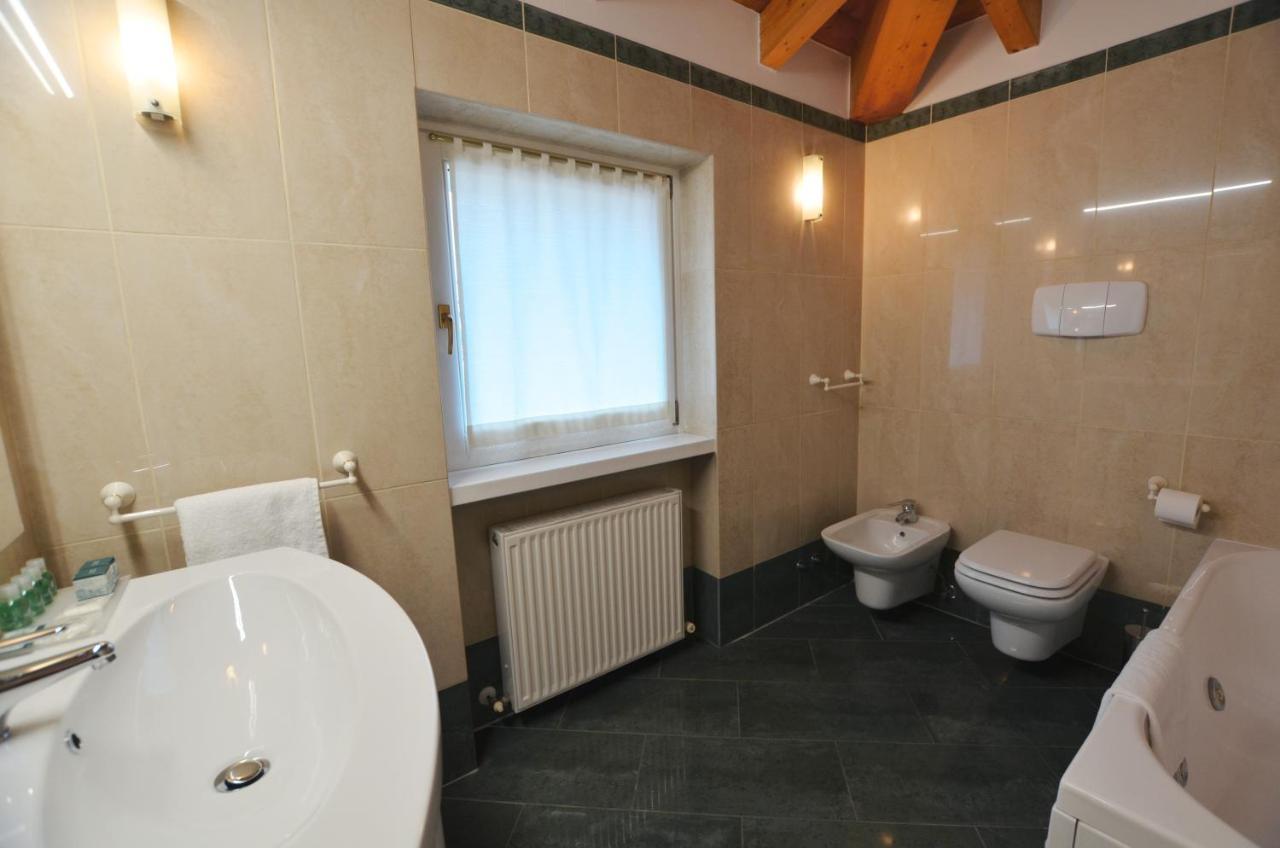Attic Suite Palme Riva del Garda Exteriör bild